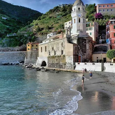 Casa Centrale Cavalli * La Spezia